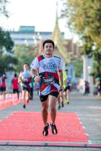 BIB: 3640
                            <button type="button" onclick="openModal(6544592)" class="btn btn-primary btn-sm float-right btn-popup" data-toggle="modal" data-target=".modal-high-quality">
                        <i class="fas fa-shopping-cart"></i> Add to Cart
                    </button>
                                            <button type="button" onclick="isThisMe(6544592, true)" class="btn btn-success btn-sm float-right btn-popup btn-isme hidden" data-toggle="tooltip" data-placement="bottom" title="นี่คือรูปของคุณใช่ไหม คลิกที่นี่เพื่อเอาเข้าอัลบั้ม">
                        <i class="fas fa-plus"></i> Add to album
                    </button>
                    <button type="button" onclick="isThisMe(6544592, false)" class="btn btn-warning btn-sm float-right btn-popup btn-isnotme hidden">
                        <i class="fas fa-ban"></i> Remove from album
                    </button>