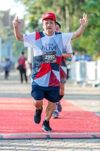 BIB: 2992
                            <button type="button" onclick="openModal(6557754)" class="btn btn-primary btn-sm float-right btn-popup" data-toggle="modal" data-target=".modal-high-quality">
                        <i class="fas fa-shopping-cart"></i> Add to Cart
                    </button>
                                            <button type="button" onclick="isThisMe(6557754, true)" class="btn btn-success btn-sm float-right btn-popup btn-isme hidden" data-toggle="tooltip" data-placement="bottom" title="นี่คือรูปของคุณใช่ไหม คลิกที่นี่เพื่อเอาเข้าอัลบั้ม">
                        <i class="fas fa-plus"></i> Add to album
                    </button>
                    <button type="button" onclick="isThisMe(6557754, false)" class="btn btn-warning btn-sm float-right btn-popup btn-isnotme hidden">
                        <i class="fas fa-ban"></i> Remove from album
                    </button>