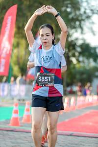 BIB: 3851, 128
                            <button type="button" onclick="openModal(6549923)" class="btn btn-primary btn-sm float-right btn-popup" data-toggle="modal" data-target=".modal-high-quality">
                        <i class="fas fa-shopping-cart"></i> Add to Cart
                    </button>
                                            <button type="button" onclick="isThisMe(6549923, true)" class="btn btn-success btn-sm float-right btn-popup btn-isme hidden" data-toggle="tooltip" data-placement="bottom" title="นี่คือรูปของคุณใช่ไหม คลิกที่นี่เพื่อเอาเข้าอัลบั้ม">
                        <i class="fas fa-plus"></i> Add to album
                    </button>
                    <button type="button" onclick="isThisMe(6549923, false)" class="btn btn-warning btn-sm float-right btn-popup btn-isnotme hidden">
                        <i class="fas fa-ban"></i> Remove from album
                    </button>