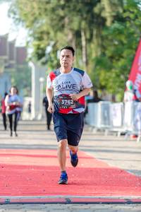 BIB: 3762
                            <button type="button" onclick="openModal(6561292)" class="btn btn-primary btn-sm float-right btn-popup" data-toggle="modal" data-target=".modal-high-quality">
                        <i class="fas fa-shopping-cart"></i> Add to Cart
                    </button>
                                            <button type="button" onclick="isThisMe(6561292, true)" class="btn btn-success btn-sm float-right btn-popup btn-isme hidden" data-toggle="tooltip" data-placement="bottom" title="นี่คือรูปของคุณใช่ไหม คลิกที่นี่เพื่อเอาเข้าอัลบั้ม">
                        <i class="fas fa-plus"></i> Add to album
                    </button>
                    <button type="button" onclick="isThisMe(6561292, false)" class="btn btn-warning btn-sm float-right btn-popup btn-isnotme hidden">
                        <i class="fas fa-ban"></i> Remove from album
                    </button>