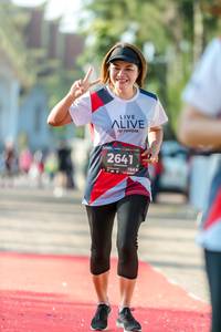 BIB: 2641, 128
                            <button type="button" onclick="openModal(6563503)" class="btn btn-primary btn-sm float-right btn-popup" data-toggle="modal" data-target=".modal-high-quality">
                        <i class="fas fa-shopping-cart"></i> Add to Cart
                    </button>
                                            <button type="button" onclick="isThisMe(6563503, true)" class="btn btn-success btn-sm float-right btn-popup btn-isme hidden" data-toggle="tooltip" data-placement="bottom" title="นี่คือรูปของคุณใช่ไหม คลิกที่นี่เพื่อเอาเข้าอัลบั้ม">
                        <i class="fas fa-plus"></i> Add to album
                    </button>
                    <button type="button" onclick="isThisMe(6563503, false)" class="btn btn-warning btn-sm float-right btn-popup btn-isnotme hidden">
                        <i class="fas fa-ban"></i> Remove from album
                    </button>