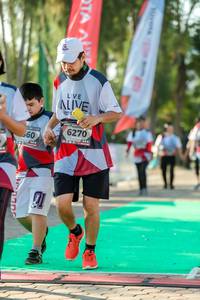 BIB: 6270
                            <button type="button" onclick="openModal(6563255)" class="btn btn-primary btn-sm float-right btn-popup" data-toggle="modal" data-target=".modal-high-quality">
                        <i class="fas fa-shopping-cart"></i> Add to Cart
                    </button>
                                            <button type="button" onclick="isThisMe(6563255, true)" class="btn btn-success btn-sm float-right btn-popup btn-isme hidden" data-toggle="tooltip" data-placement="bottom" title="นี่คือรูปของคุณใช่ไหม คลิกที่นี่เพื่อเอาเข้าอัลบั้ม">
                        <i class="fas fa-plus"></i> Add to album
                    </button>
                    <button type="button" onclick="isThisMe(6563255, false)" class="btn btn-warning btn-sm float-right btn-popup btn-isnotme hidden">
                        <i class="fas fa-ban"></i> Remove from album
                    </button>