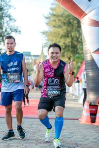 BIB: 3861, 2070
                            <button type="button" onclick="openModal(6551524)" class="btn btn-primary btn-sm float-right btn-popup" data-toggle="modal" data-target=".modal-high-quality">
                        <i class="fas fa-shopping-cart"></i> Add to Cart
                    </button>
                                            <button type="button" onclick="isThisMe(6551524, true)" class="btn btn-success btn-sm float-right btn-popup btn-isme hidden" data-toggle="tooltip" data-placement="bottom" title="นี่คือรูปของคุณใช่ไหม คลิกที่นี่เพื่อเอาเข้าอัลบั้ม">
                        <i class="fas fa-plus"></i> Add to album
                    </button>
                    <button type="button" onclick="isThisMe(6551524, false)" class="btn btn-warning btn-sm float-right btn-popup btn-isnotme hidden">
                        <i class="fas fa-ban"></i> Remove from album
                    </button>