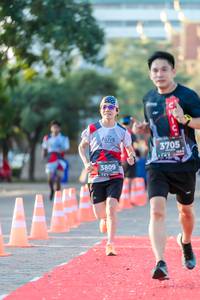 BIB: 3705, 3809
                            <button type="button" onclick="openModal(6546233)" class="btn btn-primary btn-sm float-right btn-popup" data-toggle="modal" data-target=".modal-high-quality">
                        <i class="fas fa-shopping-cart"></i> Add to Cart
                    </button>
                                            <button type="button" onclick="isThisMe(6546233, true)" class="btn btn-success btn-sm float-right btn-popup btn-isme hidden" data-toggle="tooltip" data-placement="bottom" title="นี่คือรูปของคุณใช่ไหม คลิกที่นี่เพื่อเอาเข้าอัลบั้ม">
                        <i class="fas fa-plus"></i> Add to album
                    </button>
                    <button type="button" onclick="isThisMe(6546233, false)" class="btn btn-warning btn-sm float-right btn-popup btn-isnotme hidden">
                        <i class="fas fa-ban"></i> Remove from album
                    </button>