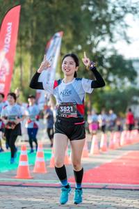 BIB: 3821
                            <button type="button" onclick="openModal(6555846)" class="btn btn-primary btn-sm float-right btn-popup" data-toggle="modal" data-target=".modal-high-quality">
                        <i class="fas fa-shopping-cart"></i> Add to Cart
                    </button>
                                            <button type="button" onclick="isThisMe(6555846, true)" class="btn btn-success btn-sm float-right btn-popup btn-isme hidden" data-toggle="tooltip" data-placement="bottom" title="นี่คือรูปของคุณใช่ไหม คลิกที่นี่เพื่อเอาเข้าอัลบั้ม">
                        <i class="fas fa-plus"></i> Add to album
                    </button>
                    <button type="button" onclick="isThisMe(6555846, false)" class="btn btn-warning btn-sm float-right btn-popup btn-isnotme hidden">
                        <i class="fas fa-ban"></i> Remove from album
                    </button>