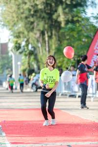 BIB: 
                            <button type="button" onclick="openModal(6563406)" class="btn btn-primary btn-sm float-right btn-popup" data-toggle="modal" data-target=".modal-high-quality">
                        <i class="fas fa-shopping-cart"></i> Add to Cart
                    </button>
                                            <button type="button" onclick="isThisMe(6563406, true)" class="btn btn-success btn-sm float-right btn-popup btn-isme hidden" data-toggle="tooltip" data-placement="bottom" title="นี่คือรูปของคุณใช่ไหม คลิกที่นี่เพื่อเอาเข้าอัลบั้ม">
                        <i class="fas fa-plus"></i> Add to album
                    </button>
                    <button type="button" onclick="isThisMe(6563406, false)" class="btn btn-warning btn-sm float-right btn-popup btn-isnotme hidden">
                        <i class="fas fa-ban"></i> Remove from album
                    </button>