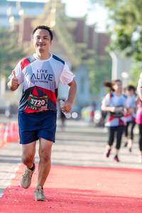 BIB: 3720
                            <button type="button" onclick="openModal(6563468)" class="btn btn-primary btn-sm float-right btn-popup" data-toggle="modal" data-target=".modal-high-quality">
                        <i class="fas fa-shopping-cart"></i> Add to Cart
                    </button>
                                            <button type="button" onclick="isThisMe(6563468, true)" class="btn btn-success btn-sm float-right btn-popup btn-isme hidden" data-toggle="tooltip" data-placement="bottom" title="นี่คือรูปของคุณใช่ไหม คลิกที่นี่เพื่อเอาเข้าอัลบั้ม">
                        <i class="fas fa-plus"></i> Add to album
                    </button>
                    <button type="button" onclick="isThisMe(6563468, false)" class="btn btn-warning btn-sm float-right btn-popup btn-isnotme hidden">
                        <i class="fas fa-ban"></i> Remove from album
                    </button>