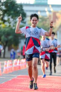 BIB: 
                            <button type="button" onclick="openModal(6550114)" class="btn btn-primary btn-sm float-right btn-popup" data-toggle="modal" data-target=".modal-high-quality">
                        <i class="fas fa-shopping-cart"></i> Add to Cart
                    </button>
                                            <button type="button" onclick="isThisMe(6550114, true)" class="btn btn-success btn-sm float-right btn-popup btn-isme hidden" data-toggle="tooltip" data-placement="bottom" title="นี่คือรูปของคุณใช่ไหม คลิกที่นี่เพื่อเอาเข้าอัลบั้ม">
                        <i class="fas fa-plus"></i> Add to album
                    </button>
                    <button type="button" onclick="isThisMe(6550114, false)" class="btn btn-warning btn-sm float-right btn-popup btn-isnotme hidden">
                        <i class="fas fa-ban"></i> Remove from album
                    </button>