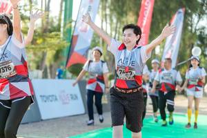 BIB: 376
                            <button type="button" onclick="openModal(6563115)" class="btn btn-primary btn-sm float-right btn-popup" data-toggle="modal" data-target=".modal-high-quality">
                        <i class="fas fa-shopping-cart"></i> Add to Cart
                    </button>
                                            <button type="button" onclick="isThisMe(6563115, true)" class="btn btn-success btn-sm float-right btn-popup btn-isme hidden" data-toggle="tooltip" data-placement="bottom" title="นี่คือรูปของคุณใช่ไหม คลิกที่นี่เพื่อเอาเข้าอัลบั้ม">
                        <i class="fas fa-plus"></i> Add to album
                    </button>
                    <button type="button" onclick="isThisMe(6563115, false)" class="btn btn-warning btn-sm float-right btn-popup btn-isnotme hidden">
                        <i class="fas fa-ban"></i> Remove from album
                    </button>