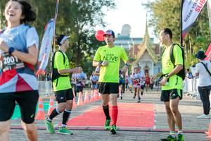 BIB: 2001
                            <button type="button" onclick="openModal(6552439)" class="btn btn-primary btn-sm float-right btn-popup" data-toggle="modal" data-target=".modal-high-quality">
                        <i class="fas fa-shopping-cart"></i> Add to Cart
                    </button>
                                            <button type="button" onclick="isThisMe(6552439, true)" class="btn btn-success btn-sm float-right btn-popup btn-isme hidden" data-toggle="tooltip" data-placement="bottom" title="นี่คือรูปของคุณใช่ไหม คลิกที่นี่เพื่อเอาเข้าอัลบั้ม">
                        <i class="fas fa-plus"></i> Add to album
                    </button>
                    <button type="button" onclick="isThisMe(6552439, false)" class="btn btn-warning btn-sm float-right btn-popup btn-isnotme hidden">
                        <i class="fas fa-ban"></i> Remove from album
                    </button>