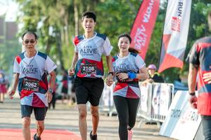 BIB: 2108, 2062
                            <button type="button" onclick="openModal(6559829)" class="btn btn-primary btn-sm float-right btn-popup" data-toggle="modal" data-target=".modal-high-quality">
                        <i class="fas fa-shopping-cart"></i> Add to Cart
                    </button>
                                            <button type="button" onclick="isThisMe(6559829, true)" class="btn btn-success btn-sm float-right btn-popup btn-isme hidden" data-toggle="tooltip" data-placement="bottom" title="นี่คือรูปของคุณใช่ไหม คลิกที่นี่เพื่อเอาเข้าอัลบั้ม">
                        <i class="fas fa-plus"></i> Add to album
                    </button>
                    <button type="button" onclick="isThisMe(6559829, false)" class="btn btn-warning btn-sm float-right btn-popup btn-isnotme hidden">
                        <i class="fas fa-ban"></i> Remove from album
                    </button>