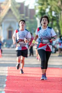 BIB: 3891, 2908
                            <button type="button" onclick="openModal(6558171)" class="btn btn-primary btn-sm float-right btn-popup" data-toggle="modal" data-target=".modal-high-quality">
                        <i class="fas fa-shopping-cart"></i> Add to Cart
                    </button>
                                            <button type="button" onclick="isThisMe(6558171, true)" class="btn btn-success btn-sm float-right btn-popup btn-isme hidden" data-toggle="tooltip" data-placement="bottom" title="นี่คือรูปของคุณใช่ไหม คลิกที่นี่เพื่อเอาเข้าอัลบั้ม">
                        <i class="fas fa-plus"></i> Add to album
                    </button>
                    <button type="button" onclick="isThisMe(6558171, false)" class="btn btn-warning btn-sm float-right btn-popup btn-isnotme hidden">
                        <i class="fas fa-ban"></i> Remove from album
                    </button>