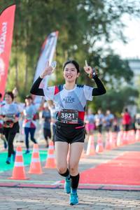 BIB: 3821
                            <button type="button" onclick="openModal(6555845)" class="btn btn-primary btn-sm float-right btn-popup" data-toggle="modal" data-target=".modal-high-quality">
                        <i class="fas fa-shopping-cart"></i> Add to Cart
                    </button>
                                            <button type="button" onclick="isThisMe(6555845, true)" class="btn btn-success btn-sm float-right btn-popup btn-isme hidden" data-toggle="tooltip" data-placement="bottom" title="นี่คือรูปของคุณใช่ไหม คลิกที่นี่เพื่อเอาเข้าอัลบั้ม">
                        <i class="fas fa-plus"></i> Add to album
                    </button>
                    <button type="button" onclick="isThisMe(6555845, false)" class="btn btn-warning btn-sm float-right btn-popup btn-isnotme hidden">
                        <i class="fas fa-ban"></i> Remove from album
                    </button>