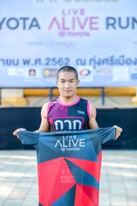 BIB: 2562
                            <button type="button" onclick="openModal(6569157)" class="btn btn-primary btn-sm float-right btn-popup" data-toggle="modal" data-target=".modal-high-quality">
                        <i class="fas fa-shopping-cart"></i> Add to Cart
                    </button>
                                            <button type="button" onclick="isThisMe(6569157, true)" class="btn btn-success btn-sm float-right btn-popup btn-isme hidden" data-toggle="tooltip" data-placement="bottom" title="นี่คือรูปของคุณใช่ไหม คลิกที่นี่เพื่อเอาเข้าอัลบั้ม">
                        <i class="fas fa-plus"></i> Add to album
                    </button>
                    <button type="button" onclick="isThisMe(6569157, false)" class="btn btn-warning btn-sm float-right btn-popup btn-isnotme hidden">
                        <i class="fas fa-ban"></i> Remove from album
                    </button>