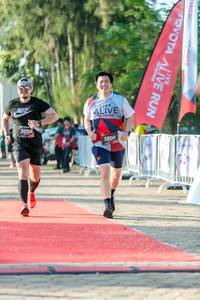 BIB: 3058, 3800
                            <button type="button" onclick="openModal(6561621)" class="btn btn-primary btn-sm float-right btn-popup" data-toggle="modal" data-target=".modal-high-quality">
                        <i class="fas fa-shopping-cart"></i> Add to Cart
                    </button>
                                            <button type="button" onclick="isThisMe(6561621, true)" class="btn btn-success btn-sm float-right btn-popup btn-isme hidden" data-toggle="tooltip" data-placement="bottom" title="นี่คือรูปของคุณใช่ไหม คลิกที่นี่เพื่อเอาเข้าอัลบั้ม">
                        <i class="fas fa-plus"></i> Add to album
                    </button>
                    <button type="button" onclick="isThisMe(6561621, false)" class="btn btn-warning btn-sm float-right btn-popup btn-isnotme hidden">
                        <i class="fas fa-ban"></i> Remove from album
                    </button>