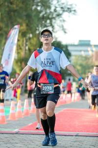 BIB: 2078
                            <button type="button" onclick="openModal(6547481)" class="btn btn-primary btn-sm float-right btn-popup" data-toggle="modal" data-target=".modal-high-quality">
                        <i class="fas fa-shopping-cart"></i> Add to Cart
                    </button>
                                            <button type="button" onclick="isThisMe(6547481, true)" class="btn btn-success btn-sm float-right btn-popup btn-isme hidden" data-toggle="tooltip" data-placement="bottom" title="นี่คือรูปของคุณใช่ไหม คลิกที่นี่เพื่อเอาเข้าอัลบั้ม">
                        <i class="fas fa-plus"></i> Add to album
                    </button>
                    <button type="button" onclick="isThisMe(6547481, false)" class="btn btn-warning btn-sm float-right btn-popup btn-isnotme hidden">
                        <i class="fas fa-ban"></i> Remove from album
                    </button>