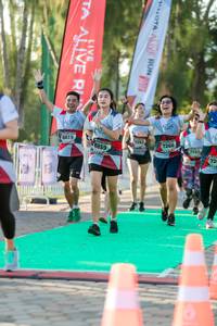 BIB: 6819, 7252, 7266, 6859, 7185
                            <button type="button" onclick="openModal(6557991)" class="btn btn-primary btn-sm float-right btn-popup" data-toggle="modal" data-target=".modal-high-quality">
                        <i class="fas fa-shopping-cart"></i> Add to Cart
                    </button>
                                            <button type="button" onclick="isThisMe(6557991, true)" class="btn btn-success btn-sm float-right btn-popup btn-isme hidden" data-toggle="tooltip" data-placement="bottom" title="นี่คือรูปของคุณใช่ไหม คลิกที่นี่เพื่อเอาเข้าอัลบั้ม">
                        <i class="fas fa-plus"></i> Add to album
                    </button>
                    <button type="button" onclick="isThisMe(6557991, false)" class="btn btn-warning btn-sm float-right btn-popup btn-isnotme hidden">
                        <i class="fas fa-ban"></i> Remove from album
                    </button>