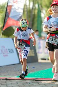 BIB: 6313, 6558
                            <button type="button" onclick="openModal(6558386)" class="btn btn-primary btn-sm float-right btn-popup" data-toggle="modal" data-target=".modal-high-quality">
                        <i class="fas fa-shopping-cart"></i> Add to Cart
                    </button>
                                            <button type="button" onclick="isThisMe(6558386, true)" class="btn btn-success btn-sm float-right btn-popup btn-isme hidden" data-toggle="tooltip" data-placement="bottom" title="นี่คือรูปของคุณใช่ไหม คลิกที่นี่เพื่อเอาเข้าอัลบั้ม">
                        <i class="fas fa-plus"></i> Add to album
                    </button>
                    <button type="button" onclick="isThisMe(6558386, false)" class="btn btn-warning btn-sm float-right btn-popup btn-isnotme hidden">
                        <i class="fas fa-ban"></i> Remove from album
                    </button>