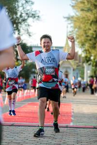 BIB: 3030, 2207
                            <button type="button" onclick="openModal(6551405)" class="btn btn-primary btn-sm float-right btn-popup" data-toggle="modal" data-target=".modal-high-quality">
                        <i class="fas fa-shopping-cart"></i> Add to Cart
                    </button>
                                            <button type="button" onclick="isThisMe(6551405, true)" class="btn btn-success btn-sm float-right btn-popup btn-isme hidden" data-toggle="tooltip" data-placement="bottom" title="นี่คือรูปของคุณใช่ไหม คลิกที่นี่เพื่อเอาเข้าอัลบั้ม">
                        <i class="fas fa-plus"></i> Add to album
                    </button>
                    <button type="button" onclick="isThisMe(6551405, false)" class="btn btn-warning btn-sm float-right btn-popup btn-isnotme hidden">
                        <i class="fas fa-ban"></i> Remove from album
                    </button>