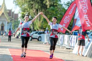 BIB: 3824, 3825
                            <button type="button" onclick="openModal(6562977)" class="btn btn-primary btn-sm float-right btn-popup" data-toggle="modal" data-target=".modal-high-quality">
                        <i class="fas fa-shopping-cart"></i> Add to Cart
                    </button>
                                            <button type="button" onclick="isThisMe(6562977, true)" class="btn btn-success btn-sm float-right btn-popup btn-isme hidden" data-toggle="tooltip" data-placement="bottom" title="นี่คือรูปของคุณใช่ไหม คลิกที่นี่เพื่อเอาเข้าอัลบั้ม">
                        <i class="fas fa-plus"></i> Add to album
                    </button>
                    <button type="button" onclick="isThisMe(6562977, false)" class="btn btn-warning btn-sm float-right btn-popup btn-isnotme hidden">
                        <i class="fas fa-ban"></i> Remove from album
                    </button>