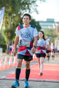 BIB: 2101
                            <button type="button" onclick="openModal(6551698)" class="btn btn-primary btn-sm float-right btn-popup" data-toggle="modal" data-target=".modal-high-quality">
                        <i class="fas fa-shopping-cart"></i> Add to Cart
                    </button>
                                            <button type="button" onclick="isThisMe(6551698, true)" class="btn btn-success btn-sm float-right btn-popup btn-isme hidden" data-toggle="tooltip" data-placement="bottom" title="นี่คือรูปของคุณใช่ไหม คลิกที่นี่เพื่อเอาเข้าอัลบั้ม">
                        <i class="fas fa-plus"></i> Add to album
                    </button>
                    <button type="button" onclick="isThisMe(6551698, false)" class="btn btn-warning btn-sm float-right btn-popup btn-isnotme hidden">
                        <i class="fas fa-ban"></i> Remove from album
                    </button>