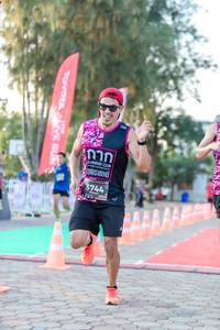 BIB: 3744
                            <button type="button" onclick="openModal(6535788)" class="btn btn-primary btn-sm float-right btn-popup" data-toggle="modal" data-target=".modal-high-quality">
                        <i class="fas fa-shopping-cart"></i> Add to Cart
                    </button>
                                            <button type="button" onclick="isThisMe(6535788, true)" class="btn btn-success btn-sm float-right btn-popup btn-isme hidden" data-toggle="tooltip" data-placement="bottom" title="นี่คือรูปของคุณใช่ไหม คลิกที่นี่เพื่อเอาเข้าอัลบั้ม">
                        <i class="fas fa-plus"></i> Add to album
                    </button>
                    <button type="button" onclick="isThisMe(6535788, false)" class="btn btn-warning btn-sm float-right btn-popup btn-isnotme hidden">
                        <i class="fas fa-ban"></i> Remove from album
                    </button>