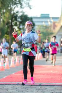 BIB: 3860
                            <button type="button" onclick="openModal(6550691)" class="btn btn-primary btn-sm float-right btn-popup" data-toggle="modal" data-target=".modal-high-quality">
                        <i class="fas fa-shopping-cart"></i> Add to Cart
                    </button>
                                            <button type="button" onclick="isThisMe(6550691, true)" class="btn btn-success btn-sm float-right btn-popup btn-isme hidden" data-toggle="tooltip" data-placement="bottom" title="นี่คือรูปของคุณใช่ไหม คลิกที่นี่เพื่อเอาเข้าอัลบั้ม">
                        <i class="fas fa-plus"></i> Add to album
                    </button>
                    <button type="button" onclick="isThisMe(6550691, false)" class="btn btn-warning btn-sm float-right btn-popup btn-isnotme hidden">
                        <i class="fas fa-ban"></i> Remove from album
                    </button>