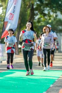 BIB: 7988, 7464, 6213
                            <button type="button" onclick="openModal(6563182)" class="btn btn-primary btn-sm float-right btn-popup" data-toggle="modal" data-target=".modal-high-quality">
                        <i class="fas fa-shopping-cart"></i> Add to Cart
                    </button>
                                            <button type="button" onclick="isThisMe(6563182, true)" class="btn btn-success btn-sm float-right btn-popup btn-isme hidden" data-toggle="tooltip" data-placement="bottom" title="นี่คือรูปของคุณใช่ไหม คลิกที่นี่เพื่อเอาเข้าอัลบั้ม">
                        <i class="fas fa-plus"></i> Add to album
                    </button>
                    <button type="button" onclick="isThisMe(6563182, false)" class="btn btn-warning btn-sm float-right btn-popup btn-isnotme hidden">
                        <i class="fas fa-ban"></i> Remove from album
                    </button>