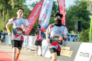 BIB: 2809, 2808
                            <button type="button" onclick="openModal(6563014)" class="btn btn-primary btn-sm float-right btn-popup" data-toggle="modal" data-target=".modal-high-quality">
                        <i class="fas fa-shopping-cart"></i> Add to Cart
                    </button>
                                            <button type="button" onclick="isThisMe(6563014, true)" class="btn btn-success btn-sm float-right btn-popup btn-isme hidden" data-toggle="tooltip" data-placement="bottom" title="นี่คือรูปของคุณใช่ไหม คลิกที่นี่เพื่อเอาเข้าอัลบั้ม">
                        <i class="fas fa-plus"></i> Add to album
                    </button>
                    <button type="button" onclick="isThisMe(6563014, false)" class="btn btn-warning btn-sm float-right btn-popup btn-isnotme hidden">
                        <i class="fas fa-ban"></i> Remove from album
                    </button>