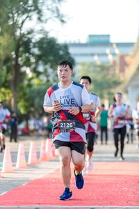 BIB: 2126
                            <button type="button" onclick="openModal(6555164)" class="btn btn-primary btn-sm float-right btn-popup" data-toggle="modal" data-target=".modal-high-quality">
                        <i class="fas fa-shopping-cart"></i> Add to Cart
                    </button>
                                            <button type="button" onclick="isThisMe(6555164, true)" class="btn btn-success btn-sm float-right btn-popup btn-isme hidden" data-toggle="tooltip" data-placement="bottom" title="นี่คือรูปของคุณใช่ไหม คลิกที่นี่เพื่อเอาเข้าอัลบั้ม">
                        <i class="fas fa-plus"></i> Add to album
                    </button>
                    <button type="button" onclick="isThisMe(6555164, false)" class="btn btn-warning btn-sm float-right btn-popup btn-isnotme hidden">
                        <i class="fas fa-ban"></i> Remove from album
                    </button>