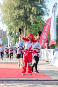 BIB: 3805
                            <button type="button" onclick="openModal(6560232)" class="btn btn-primary btn-sm float-right btn-popup" data-toggle="modal" data-target=".modal-high-quality">
                        <i class="fas fa-shopping-cart"></i> Add to Cart
                    </button>
                                            <button type="button" onclick="isThisMe(6560232, true)" class="btn btn-success btn-sm float-right btn-popup btn-isme hidden" data-toggle="tooltip" data-placement="bottom" title="นี่คือรูปของคุณใช่ไหม คลิกที่นี่เพื่อเอาเข้าอัลบั้ม">
                        <i class="fas fa-plus"></i> Add to album
                    </button>
                    <button type="button" onclick="isThisMe(6560232, false)" class="btn btn-warning btn-sm float-right btn-popup btn-isnotme hidden">
                        <i class="fas fa-ban"></i> Remove from album
                    </button>