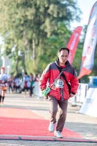 BIB: 7422
                            <button type="button" onclick="openModal(6560635)" class="btn btn-primary btn-sm float-right btn-popup" data-toggle="modal" data-target=".modal-high-quality">
                        <i class="fas fa-shopping-cart"></i> Add to Cart
                    </button>
                                            <button type="button" onclick="isThisMe(6560635, true)" class="btn btn-success btn-sm float-right btn-popup btn-isme hidden" data-toggle="tooltip" data-placement="bottom" title="นี่คือรูปของคุณใช่ไหม คลิกที่นี่เพื่อเอาเข้าอัลบั้ม">
                        <i class="fas fa-plus"></i> Add to album
                    </button>
                    <button type="button" onclick="isThisMe(6560635, false)" class="btn btn-warning btn-sm float-right btn-popup btn-isnotme hidden">
                        <i class="fas fa-ban"></i> Remove from album
                    </button>