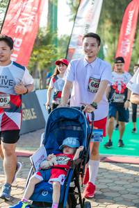 BIB: 6471, 282
                            <button type="button" onclick="openModal(6560769)" class="btn btn-primary btn-sm float-right btn-popup" data-toggle="modal" data-target=".modal-high-quality">
                        <i class="fas fa-shopping-cart"></i> Add to Cart
                    </button>
                                            <button type="button" onclick="isThisMe(6560769, true)" class="btn btn-success btn-sm float-right btn-popup btn-isme hidden" data-toggle="tooltip" data-placement="bottom" title="นี่คือรูปของคุณใช่ไหม คลิกที่นี่เพื่อเอาเข้าอัลบั้ม">
                        <i class="fas fa-plus"></i> Add to album
                    </button>
                    <button type="button" onclick="isThisMe(6560769, false)" class="btn btn-warning btn-sm float-right btn-popup btn-isnotme hidden">
                        <i class="fas fa-ban"></i> Remove from album
                    </button>