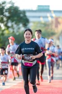 BIB: 3826
                            <button type="button" onclick="openModal(6554840)" class="btn btn-primary btn-sm float-right btn-popup" data-toggle="modal" data-target=".modal-high-quality">
                        <i class="fas fa-shopping-cart"></i> Add to Cart
                    </button>
                                            <button type="button" onclick="isThisMe(6554840, true)" class="btn btn-success btn-sm float-right btn-popup btn-isme hidden" data-toggle="tooltip" data-placement="bottom" title="นี่คือรูปของคุณใช่ไหม คลิกที่นี่เพื่อเอาเข้าอัลบั้ม">
                        <i class="fas fa-plus"></i> Add to album
                    </button>
                    <button type="button" onclick="isThisMe(6554840, false)" class="btn btn-warning btn-sm float-right btn-popup btn-isnotme hidden">
                        <i class="fas fa-ban"></i> Remove from album
                    </button>