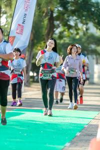 BIB: 7988, 7464, 6213
                            <button type="button" onclick="openModal(6563180)" class="btn btn-primary btn-sm float-right btn-popup" data-toggle="modal" data-target=".modal-high-quality">
                        <i class="fas fa-shopping-cart"></i> Add to Cart
                    </button>
                                            <button type="button" onclick="isThisMe(6563180, true)" class="btn btn-success btn-sm float-right btn-popup btn-isme hidden" data-toggle="tooltip" data-placement="bottom" title="นี่คือรูปของคุณใช่ไหม คลิกที่นี่เพื่อเอาเข้าอัลบั้ม">
                        <i class="fas fa-plus"></i> Add to album
                    </button>
                    <button type="button" onclick="isThisMe(6563180, false)" class="btn btn-warning btn-sm float-right btn-popup btn-isnotme hidden">
                        <i class="fas fa-ban"></i> Remove from album
                    </button>