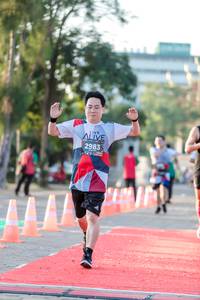 BIB: 2983
                            <button type="button" onclick="openModal(6548136)" class="btn btn-primary btn-sm float-right btn-popup" data-toggle="modal" data-target=".modal-high-quality">
                        <i class="fas fa-shopping-cart"></i> Add to Cart
                    </button>
                                            <button type="button" onclick="isThisMe(6548136, true)" class="btn btn-success btn-sm float-right btn-popup btn-isme hidden" data-toggle="tooltip" data-placement="bottom" title="นี่คือรูปของคุณใช่ไหม คลิกที่นี่เพื่อเอาเข้าอัลบั้ม">
                        <i class="fas fa-plus"></i> Add to album
                    </button>
                    <button type="button" onclick="isThisMe(6548136, false)" class="btn btn-warning btn-sm float-right btn-popup btn-isnotme hidden">
                        <i class="fas fa-ban"></i> Remove from album
                    </button>