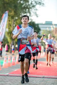 BIB: 285
                            <button type="button" onclick="openModal(6551338)" class="btn btn-primary btn-sm float-right btn-popup" data-toggle="modal" data-target=".modal-high-quality">
                        <i class="fas fa-shopping-cart"></i> Add to Cart
                    </button>
                                            <button type="button" onclick="isThisMe(6551338, true)" class="btn btn-success btn-sm float-right btn-popup btn-isme hidden" data-toggle="tooltip" data-placement="bottom" title="นี่คือรูปของคุณใช่ไหม คลิกที่นี่เพื่อเอาเข้าอัลบั้ม">
                        <i class="fas fa-plus"></i> Add to album
                    </button>
                    <button type="button" onclick="isThisMe(6551338, false)" class="btn btn-warning btn-sm float-right btn-popup btn-isnotme hidden">
                        <i class="fas fa-ban"></i> Remove from album
                    </button>