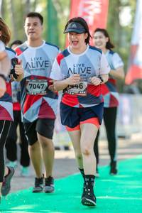 BIB: 7047, 946
                            <button type="button" onclick="openModal(6561878)" class="btn btn-primary btn-sm float-right btn-popup" data-toggle="modal" data-target=".modal-high-quality">
                        <i class="fas fa-shopping-cart"></i> Add to Cart
                    </button>
                                            <button type="button" onclick="isThisMe(6561878, true)" class="btn btn-success btn-sm float-right btn-popup btn-isme hidden" data-toggle="tooltip" data-placement="bottom" title="นี่คือรูปของคุณใช่ไหม คลิกที่นี่เพื่อเอาเข้าอัลบั้ม">
                        <i class="fas fa-plus"></i> Add to album
                    </button>
                    <button type="button" onclick="isThisMe(6561878, false)" class="btn btn-warning btn-sm float-right btn-popup btn-isnotme hidden">
                        <i class="fas fa-ban"></i> Remove from album
                    </button>