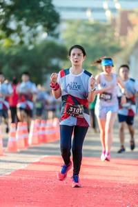 BIB: 3101
                            <button type="button" onclick="openModal(6556603)" class="btn btn-primary btn-sm float-right btn-popup" data-toggle="modal" data-target=".modal-high-quality">
                        <i class="fas fa-shopping-cart"></i> Add to Cart
                    </button>
                                            <button type="button" onclick="isThisMe(6556603, true)" class="btn btn-success btn-sm float-right btn-popup btn-isme hidden" data-toggle="tooltip" data-placement="bottom" title="นี่คือรูปของคุณใช่ไหม คลิกที่นี่เพื่อเอาเข้าอัลบั้ม">
                        <i class="fas fa-plus"></i> Add to album
                    </button>
                    <button type="button" onclick="isThisMe(6556603, false)" class="btn btn-warning btn-sm float-right btn-popup btn-isnotme hidden">
                        <i class="fas fa-ban"></i> Remove from album
                    </button>