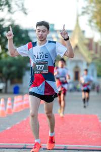 BIB: 777, 128
                            <button type="button" onclick="openModal(6543100)" class="btn btn-primary btn-sm float-right btn-popup" data-toggle="modal" data-target=".modal-high-quality">
                        <i class="fas fa-shopping-cart"></i> Add to Cart
                    </button>
                                            <button type="button" onclick="isThisMe(6543100, true)" class="btn btn-success btn-sm float-right btn-popup btn-isme hidden" data-toggle="tooltip" data-placement="bottom" title="นี่คือรูปของคุณใช่ไหม คลิกที่นี่เพื่อเอาเข้าอัลบั้ม">
                        <i class="fas fa-plus"></i> Add to album
                    </button>
                    <button type="button" onclick="isThisMe(6543100, false)" class="btn btn-warning btn-sm float-right btn-popup btn-isnotme hidden">
                        <i class="fas fa-ban"></i> Remove from album
                    </button>