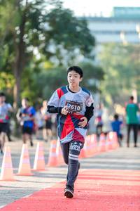 BIB: 2610
                            <button type="button" onclick="openModal(6555504)" class="btn btn-primary btn-sm float-right btn-popup" data-toggle="modal" data-target=".modal-high-quality">
                        <i class="fas fa-shopping-cart"></i> Add to Cart
                    </button>
                                            <button type="button" onclick="isThisMe(6555504, true)" class="btn btn-success btn-sm float-right btn-popup btn-isme hidden" data-toggle="tooltip" data-placement="bottom" title="นี่คือรูปของคุณใช่ไหม คลิกที่นี่เพื่อเอาเข้าอัลบั้ม">
                        <i class="fas fa-plus"></i> Add to album
                    </button>
                    <button type="button" onclick="isThisMe(6555504, false)" class="btn btn-warning btn-sm float-right btn-popup btn-isnotme hidden">
                        <i class="fas fa-ban"></i> Remove from album
                    </button>