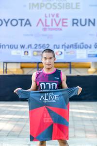 BIB: 2562
                            <button type="button" onclick="openModal(6569158)" class="btn btn-primary btn-sm float-right btn-popup" data-toggle="modal" data-target=".modal-high-quality">
                        <i class="fas fa-shopping-cart"></i> Add to Cart
                    </button>
                                            <button type="button" onclick="isThisMe(6569158, true)" class="btn btn-success btn-sm float-right btn-popup btn-isme hidden" data-toggle="tooltip" data-placement="bottom" title="นี่คือรูปของคุณใช่ไหม คลิกที่นี่เพื่อเอาเข้าอัลบั้ม">
                        <i class="fas fa-plus"></i> Add to album
                    </button>
                    <button type="button" onclick="isThisMe(6569158, false)" class="btn btn-warning btn-sm float-right btn-popup btn-isnotme hidden">
                        <i class="fas fa-ban"></i> Remove from album
                    </button>