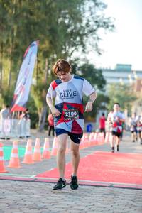 BIB: 2100
                            <button type="button" onclick="openModal(6548122)" class="btn btn-primary btn-sm float-right btn-popup" data-toggle="modal" data-target=".modal-high-quality">
                        <i class="fas fa-shopping-cart"></i> Add to Cart
                    </button>
                                            <button type="button" onclick="isThisMe(6548122, true)" class="btn btn-success btn-sm float-right btn-popup btn-isme hidden" data-toggle="tooltip" data-placement="bottom" title="นี่คือรูปของคุณใช่ไหม คลิกที่นี่เพื่อเอาเข้าอัลบั้ม">
                        <i class="fas fa-plus"></i> Add to album
                    </button>
                    <button type="button" onclick="isThisMe(6548122, false)" class="btn btn-warning btn-sm float-right btn-popup btn-isnotme hidden">
                        <i class="fas fa-ban"></i> Remove from album
                    </button>