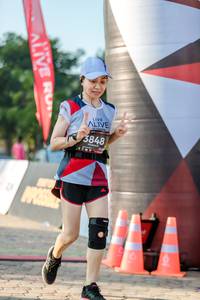 BIB: 3848
                            <button type="button" onclick="openModal(6559236)" class="btn btn-primary btn-sm float-right btn-popup" data-toggle="modal" data-target=".modal-high-quality">
                        <i class="fas fa-shopping-cart"></i> Add to Cart
                    </button>
                                            <button type="button" onclick="isThisMe(6559236, true)" class="btn btn-success btn-sm float-right btn-popup btn-isme hidden" data-toggle="tooltip" data-placement="bottom" title="นี่คือรูปของคุณใช่ไหม คลิกที่นี่เพื่อเอาเข้าอัลบั้ม">
                        <i class="fas fa-plus"></i> Add to album
                    </button>
                    <button type="button" onclick="isThisMe(6559236, false)" class="btn btn-warning btn-sm float-right btn-popup btn-isnotme hidden">
                        <i class="fas fa-ban"></i> Remove from album
                    </button>