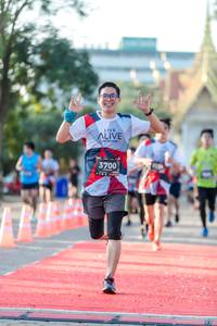 BIB: 3700
                            <button type="button" onclick="openModal(6551273)" class="btn btn-primary btn-sm float-right btn-popup" data-toggle="modal" data-target=".modal-high-quality">
                        <i class="fas fa-shopping-cart"></i> Add to Cart
                    </button>
                                            <button type="button" onclick="isThisMe(6551273, true)" class="btn btn-success btn-sm float-right btn-popup btn-isme hidden" data-toggle="tooltip" data-placement="bottom" title="นี่คือรูปของคุณใช่ไหม คลิกที่นี่เพื่อเอาเข้าอัลบั้ม">
                        <i class="fas fa-plus"></i> Add to album
                    </button>
                    <button type="button" onclick="isThisMe(6551273, false)" class="btn btn-warning btn-sm float-right btn-popup btn-isnotme hidden">
                        <i class="fas fa-ban"></i> Remove from album
                    </button>