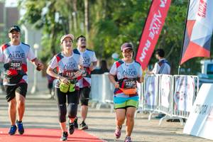 BIB: 2632, 219, 2206
                            <button type="button" onclick="openModal(6561932)" class="btn btn-primary btn-sm float-right btn-popup" data-toggle="modal" data-target=".modal-high-quality">
                        <i class="fas fa-shopping-cart"></i> Add to Cart
                    </button>
                                            <button type="button" onclick="isThisMe(6561932, true)" class="btn btn-success btn-sm float-right btn-popup btn-isme hidden" data-toggle="tooltip" data-placement="bottom" title="นี่คือรูปของคุณใช่ไหม คลิกที่นี่เพื่อเอาเข้าอัลบั้ม">
                        <i class="fas fa-plus"></i> Add to album
                    </button>
                    <button type="button" onclick="isThisMe(6561932, false)" class="btn btn-warning btn-sm float-right btn-popup btn-isnotme hidden">
                        <i class="fas fa-ban"></i> Remove from album
                    </button>