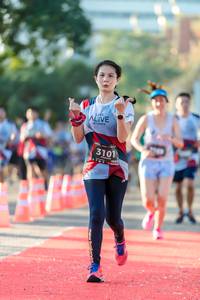 BIB: 3101, 124
                            <button type="button" onclick="openModal(6556607)" class="btn btn-primary btn-sm float-right btn-popup" data-toggle="modal" data-target=".modal-high-quality">
                        <i class="fas fa-shopping-cart"></i> Add to Cart
                    </button>
                                            <button type="button" onclick="isThisMe(6556607, true)" class="btn btn-success btn-sm float-right btn-popup btn-isme hidden" data-toggle="tooltip" data-placement="bottom" title="นี่คือรูปของคุณใช่ไหม คลิกที่นี่เพื่อเอาเข้าอัลบั้ม">
                        <i class="fas fa-plus"></i> Add to album
                    </button>
                    <button type="button" onclick="isThisMe(6556607, false)" class="btn btn-warning btn-sm float-right btn-popup btn-isnotme hidden">
                        <i class="fas fa-ban"></i> Remove from album
                    </button>