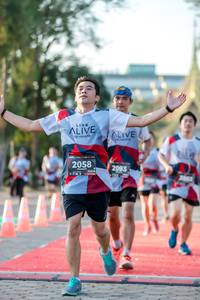 BIB: 2058, 2093
                            <button type="button" onclick="openModal(6550337)" class="btn btn-primary btn-sm float-right btn-popup" data-toggle="modal" data-target=".modal-high-quality">
                        <i class="fas fa-shopping-cart"></i> Add to Cart
                    </button>
                                            <button type="button" onclick="isThisMe(6550337, true)" class="btn btn-success btn-sm float-right btn-popup btn-isme hidden" data-toggle="tooltip" data-placement="bottom" title="นี่คือรูปของคุณใช่ไหม คลิกที่นี่เพื่อเอาเข้าอัลบั้ม">
                        <i class="fas fa-plus"></i> Add to album
                    </button>
                    <button type="button" onclick="isThisMe(6550337, false)" class="btn btn-warning btn-sm float-right btn-popup btn-isnotme hidden">
                        <i class="fas fa-ban"></i> Remove from album
                    </button>