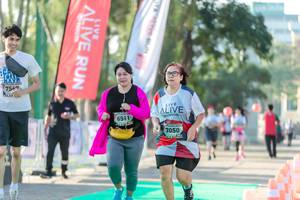 BIB: 757, 6911, 050
                            <button type="button" onclick="openModal(6562129)" class="btn btn-primary btn-sm float-right btn-popup" data-toggle="modal" data-target=".modal-high-quality">
                        <i class="fas fa-shopping-cart"></i> Add to Cart
                    </button>
                                            <button type="button" onclick="isThisMe(6562129, true)" class="btn btn-success btn-sm float-right btn-popup btn-isme hidden" data-toggle="tooltip" data-placement="bottom" title="นี่คือรูปของคุณใช่ไหม คลิกที่นี่เพื่อเอาเข้าอัลบั้ม">
                        <i class="fas fa-plus"></i> Add to album
                    </button>
                    <button type="button" onclick="isThisMe(6562129, false)" class="btn btn-warning btn-sm float-right btn-popup btn-isnotme hidden">
                        <i class="fas fa-ban"></i> Remove from album
                    </button>