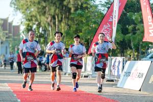 BIB: 875, 211, 3764, 3763
                            <button type="button" onclick="openModal(6558572)" class="btn btn-primary btn-sm float-right btn-popup" data-toggle="modal" data-target=".modal-high-quality">
                        <i class="fas fa-shopping-cart"></i> Add to Cart
                    </button>
                                            <button type="button" onclick="isThisMe(6558572, true)" class="btn btn-success btn-sm float-right btn-popup btn-isme hidden" data-toggle="tooltip" data-placement="bottom" title="นี่คือรูปของคุณใช่ไหม คลิกที่นี่เพื่อเอาเข้าอัลบั้ม">
                        <i class="fas fa-plus"></i> Add to album
                    </button>
                    <button type="button" onclick="isThisMe(6558572, false)" class="btn btn-warning btn-sm float-right btn-popup btn-isnotme hidden">
                        <i class="fas fa-ban"></i> Remove from album
                    </button>